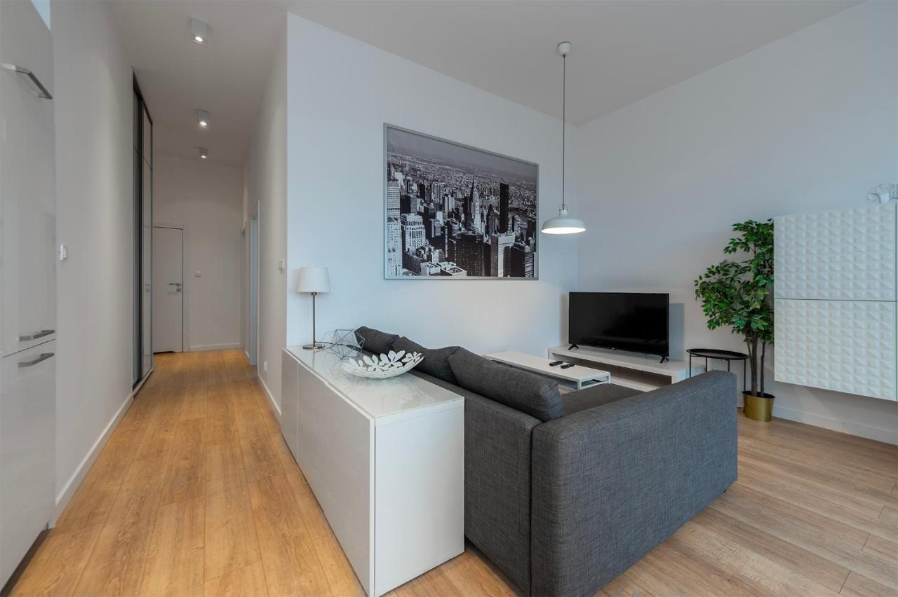 Penthouse With A View Of & Free Parking Apartment Lodz (Lodz)
